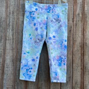 Alo cropped flowered yoga pant